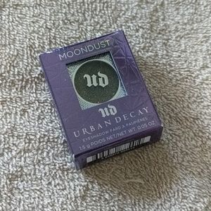 Urban Decay Moondust Eyeshadow in Scorpio